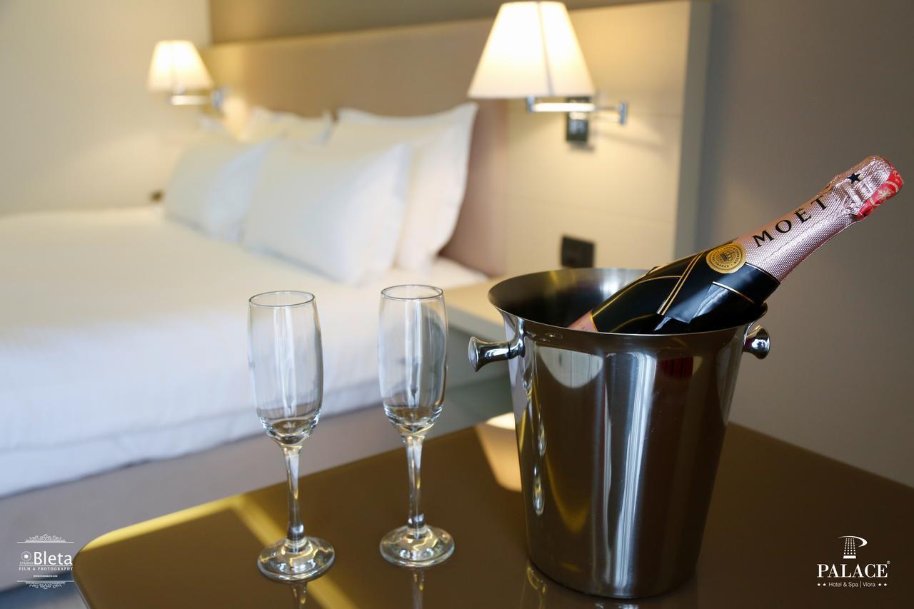 Hotel Palace Vlore Ngoại thất bức ảnh
