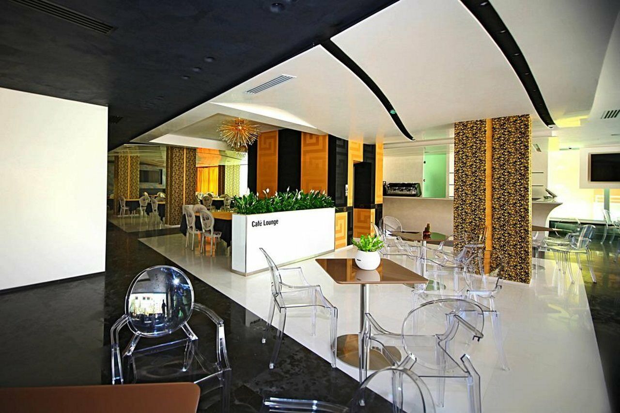 Hotel Palace Vlore Ngoại thất bức ảnh